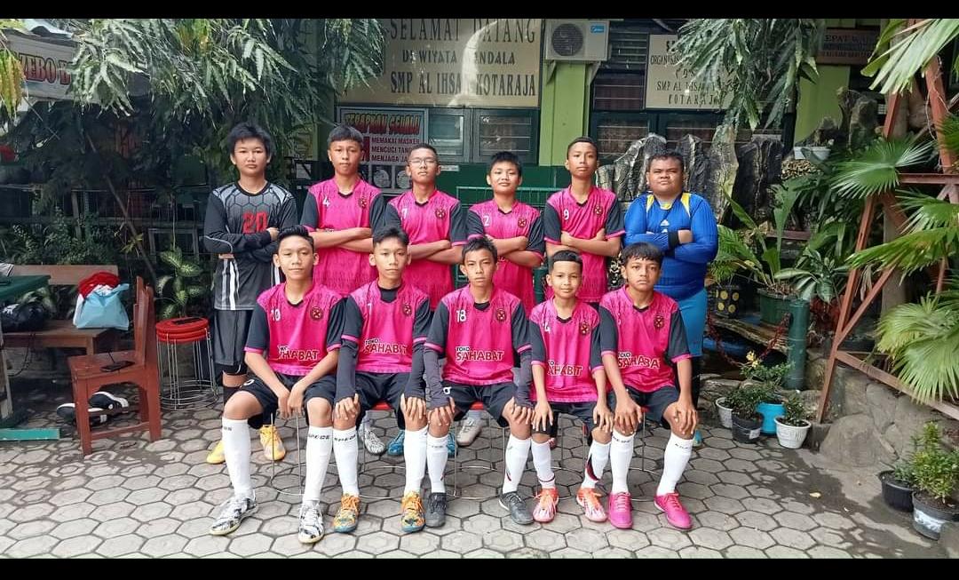 Sepak Bola ( Futsal)